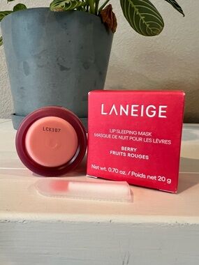New in Box- LANEIGE Berry Lip Sleeping Mask